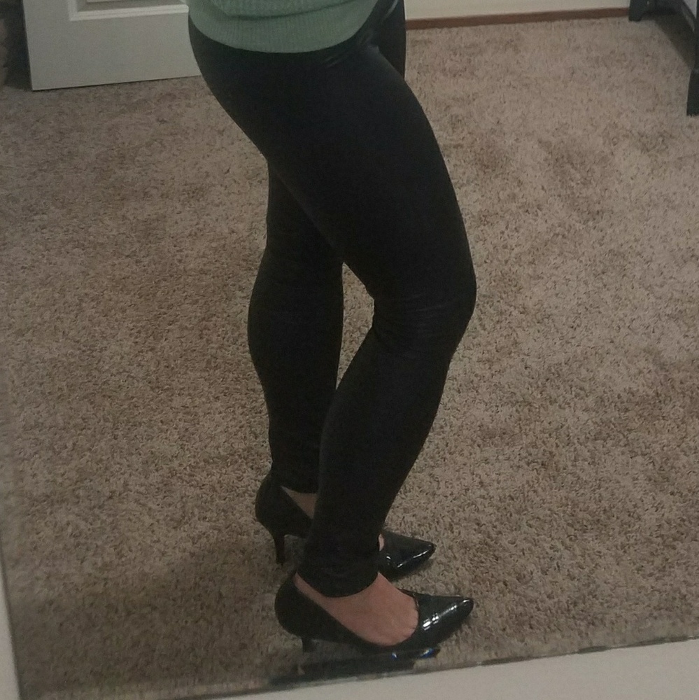 ๐ Faux leather leggings ๐ - Picture 1 of 6